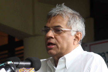 Ranil raises special ‘document’ issue in Parliament