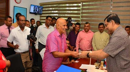 Reginald Cooray joins SLPP