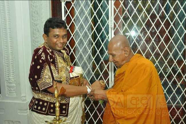 Dishan Gunasekara elected new Ruhunu Kataragama Basnayake Nilame