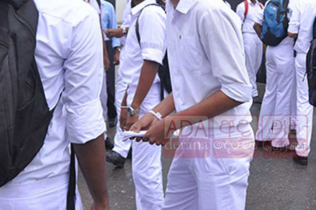 Schools to reopen for students facing O/Ls in March