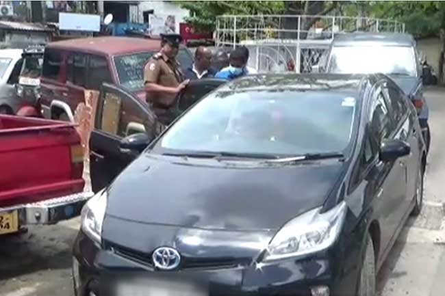 Car used by main suspect in Rajagiriya drug raid incident seized | Sri ...