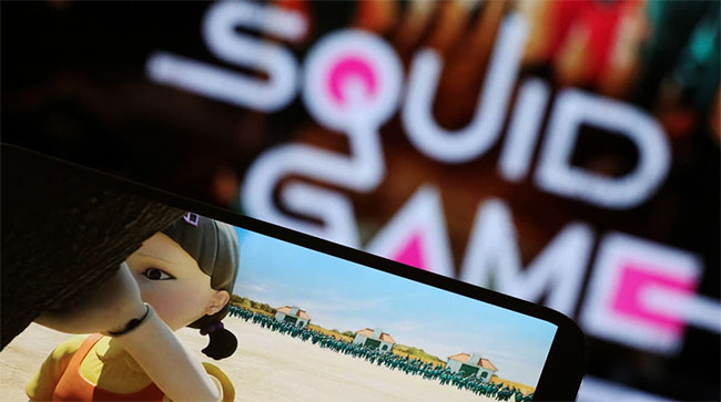 ‘Squid Game’ is Netflix’s biggest original show debut