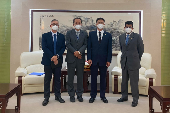 Chinese envoy discusses Sri Lanka’s economic situation with ADB reps