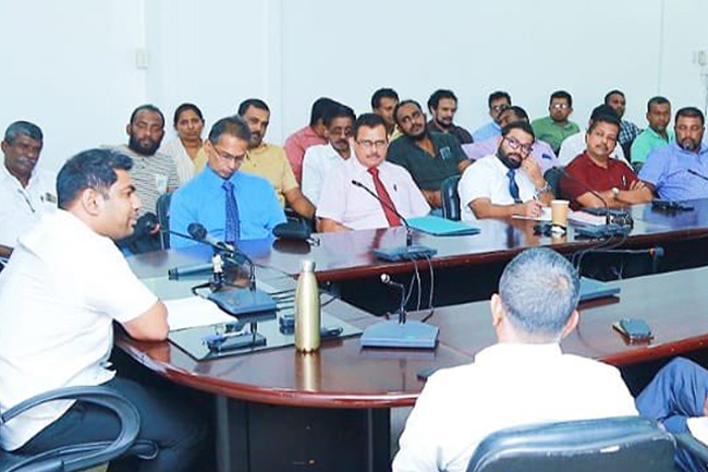 Ceb Restructure Minister discusses CEB reform structure with TU representatives | Sri ...