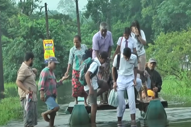 Several roads in Kalutara district inundated after heavy rains