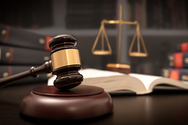 Sooriyawewa PS Secretary remanded for accepting bribe