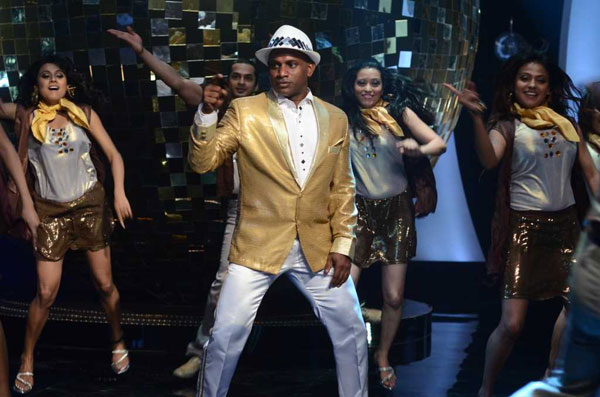 Sanath shakes a leg on ‘Jhalak Dikhhla Jaa 5’