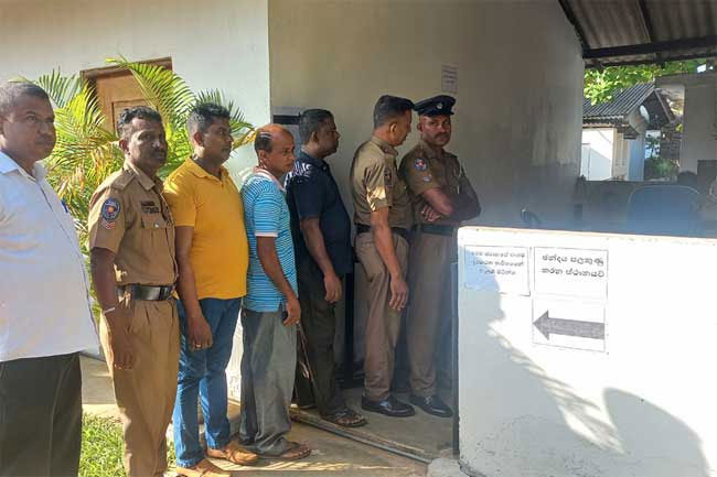 Smooth start to postal voting for LG Polls, says Elections Commission