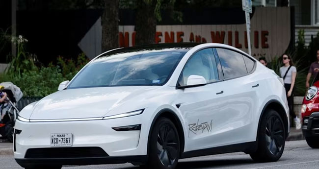 Tesla wins approval to test autonomous robotaxis in Arizona