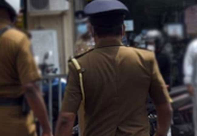 Ten hand grenades found in a bag at Modara