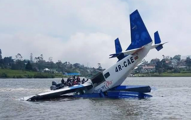 All crew members of seaplane which plunged into Gregory Lake are safe – Operators