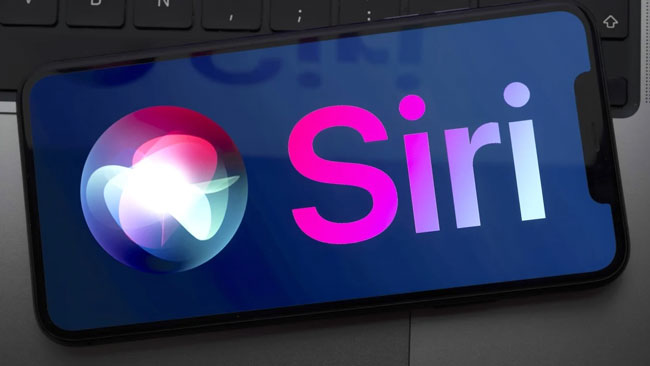 Apple to revamp Siri as a built-in chatbot: Report