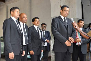 Court extends enjoining order against Shan Wickramasinghe