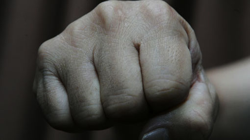 Journalist Freddy Gamage attacked in Negombo