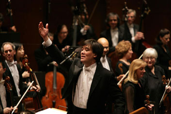 iPhone ringtone halts entire New York Philharmonic