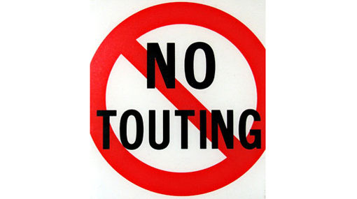Sri Lanka to ban touting at airport